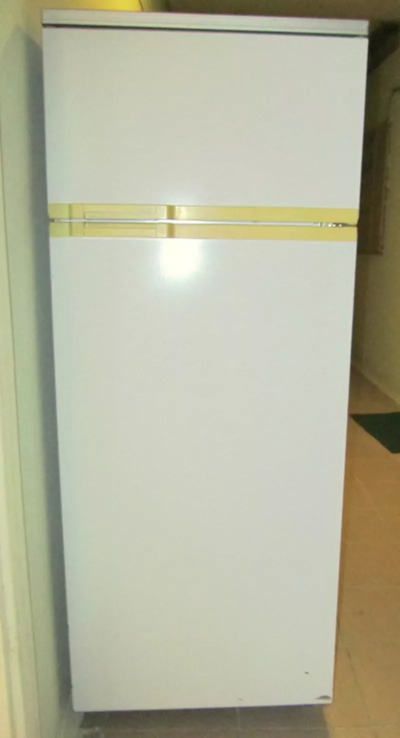 продам холодильник бу 