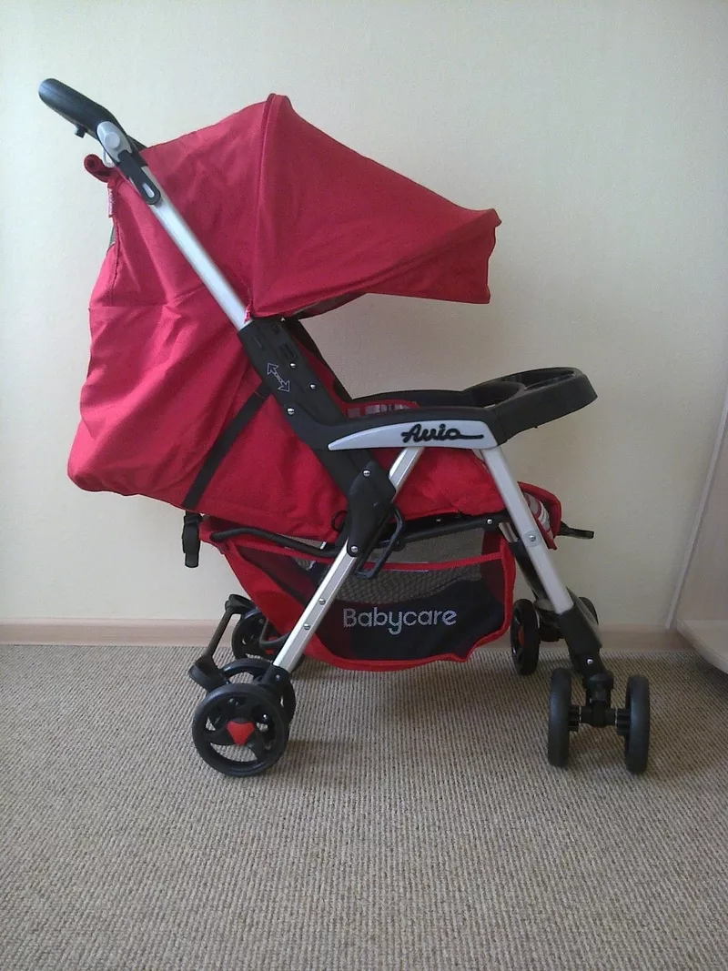 Прогулочная коляска Babycare Avia