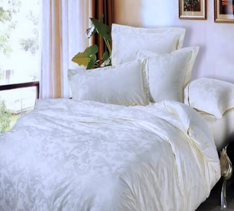 Белое и цветное постельное белье. Натуральные ткани,  оригинальный диза 4