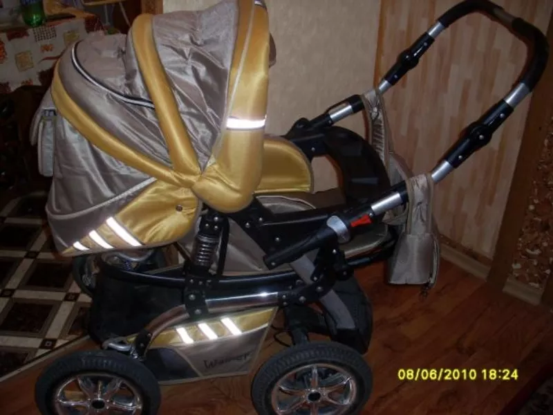 Продается детская универсальная коляска трансформер